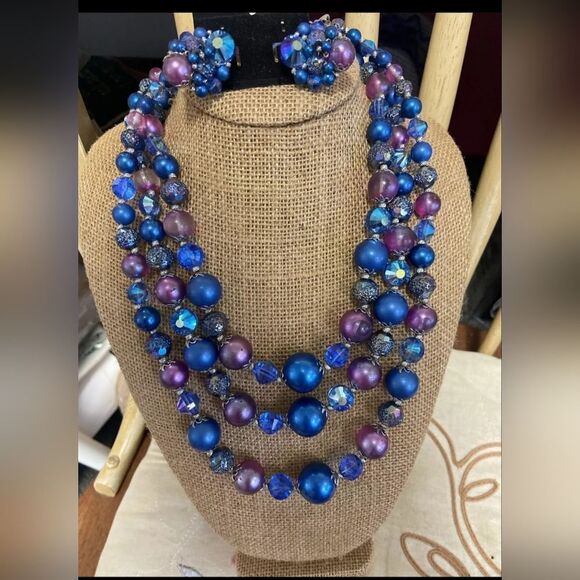 Vintage Vendome Necklace And Earrings - Picture 1 of 12